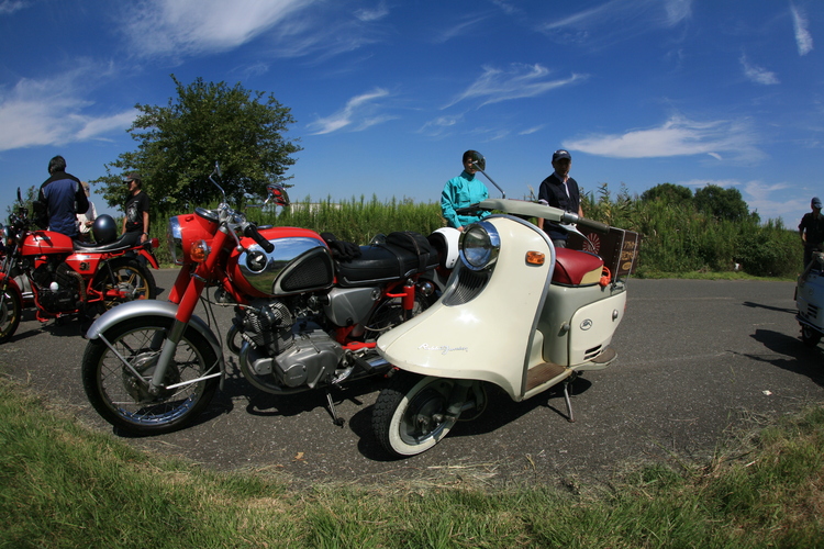 9月21日の「旧式バイクで集まろう 」_d0326610_0364351.jpg