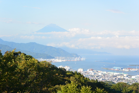 富士山見えたらテンション上がりますヽ(^。^)ノ_c0299614_2122516.jpg