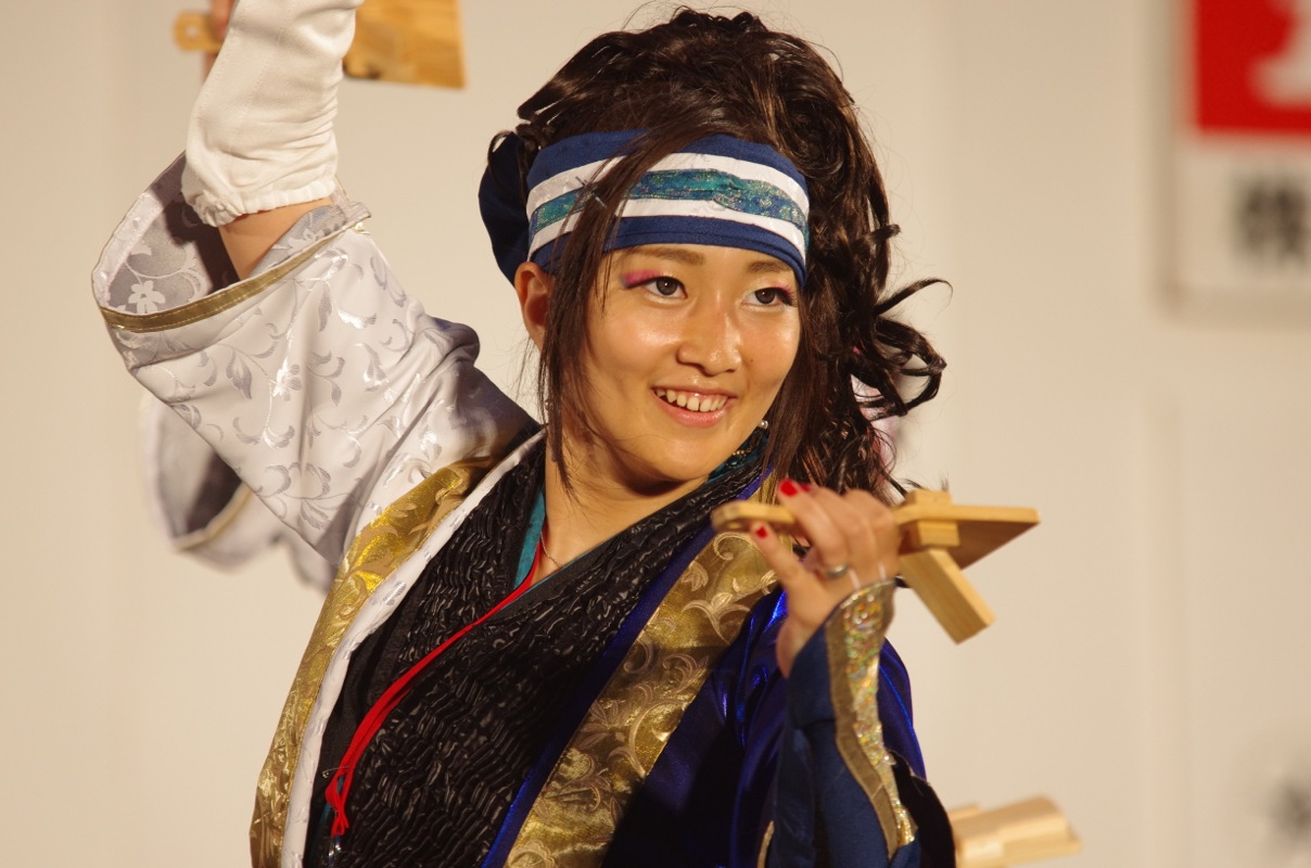 斐川だんだんよさこい２０１４その３０（華舞〜鬼蜂〜その２）_a0009554_23292074.jpg