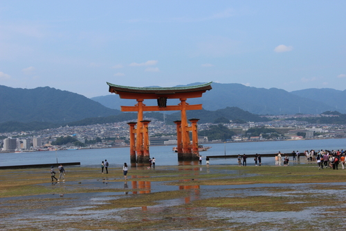 宮島・厳島神社に行ってきた_c0141986_0184315.jpg