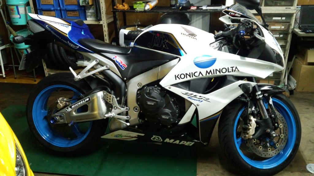 現行CBR600RR レースベースマフラー やすくっ 現行CBR600RR レースベースマフラー やすくっ