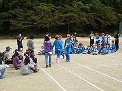 稲刈り体験(月光原小・西根小)_d0247484_13503645.jpg