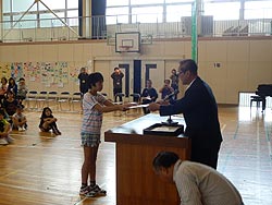 稲刈り体験(月光原小・西根小)_d0247484_1422464.jpg
