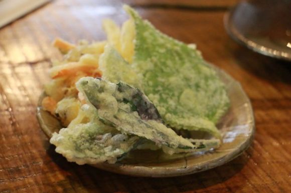 森の中のおそば屋さんが「窯元」だったお話 (天翔そば)#福島美味 #会津下郷_e0103695_11430903.jpg