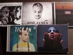 New Discs : 『マナヤチャナ』『遠近(おちこち)に』_d0010432_22242686.jpg
