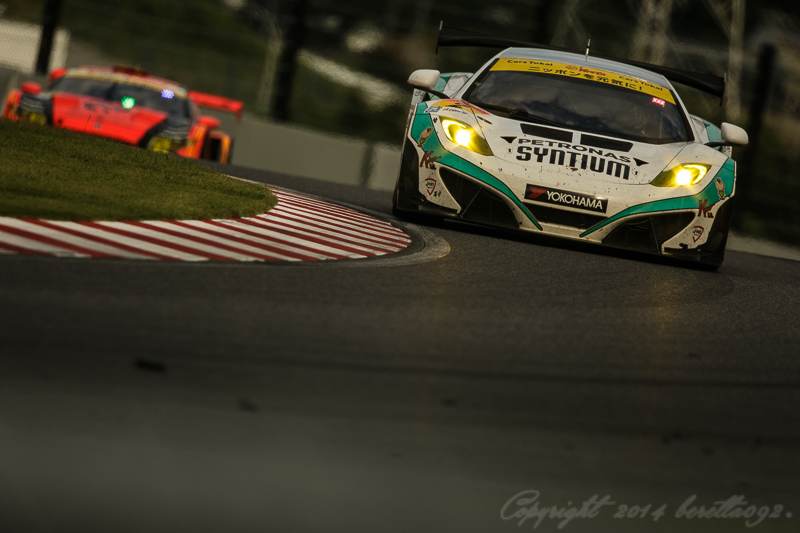 2014 SuperGT Rd6 鈴鹿サーキット GT300クラス 外車編_f0346982_22245416.jpg