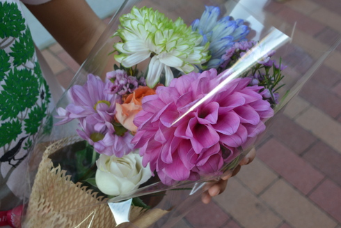 7歳の誕生日に7本の花を_d0122797_22102235.jpg