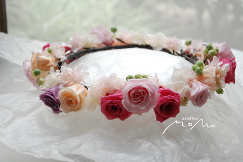 花冠 ピンクのバラで可愛く♪_a0136507_21380537.jpg