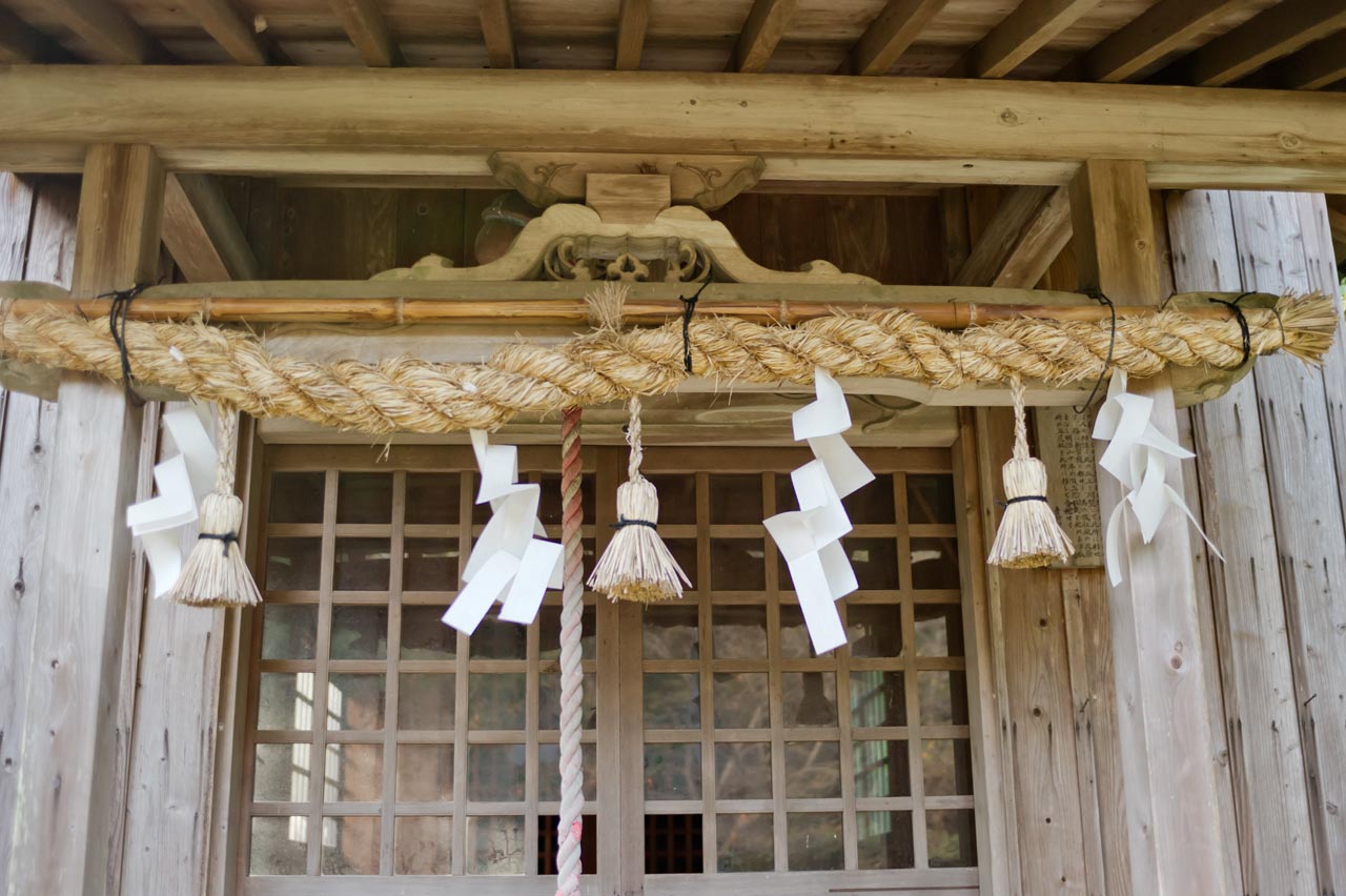 三柱神社　福岡県古賀市青柳町_b0023047_04451576.jpg