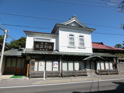 秋田のフットパス「石脇コース」_f0019247_1315724.jpg
