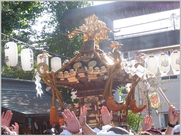 御嶽神社例大祭＆ふくろ祭り（クイチャーパラダイス）_a0086270_0513552.jpg