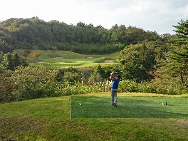 Round27 ～ おおさとゴルフ倶楽 : 楽しくなければゴルフじゃない!! ～ たまにギターの話・・・