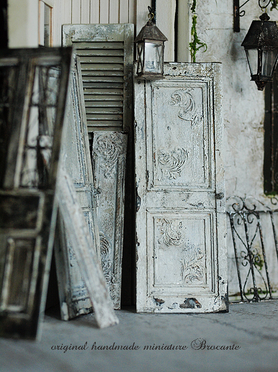 miniature* Brocnte な建具_e0172847_1158271.jpg