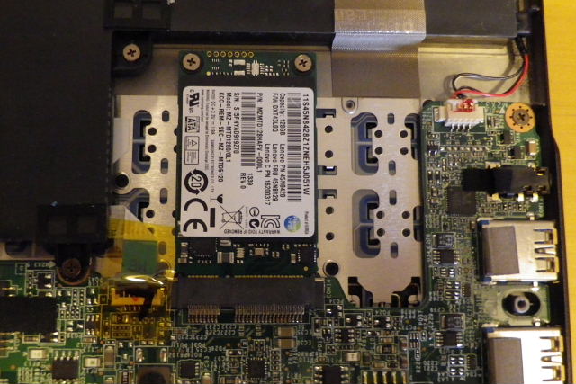 NEC LZ550 SSDの換装_f0070279_23464769.jpg