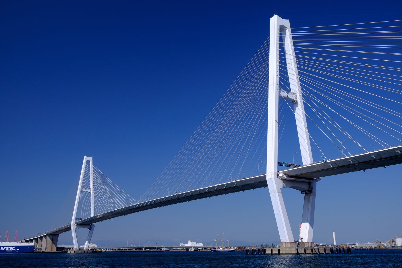 e0244181_13160.jpg