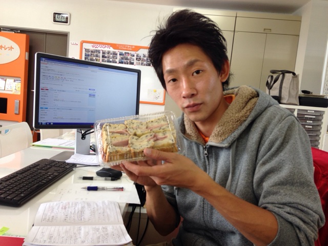 10/1(水)好調スタート♪S様、ワゴンRご成約!アベブロTOMMYアウトレット★タント キューブ ヴォクシー★_b0127002_17551234.jpg