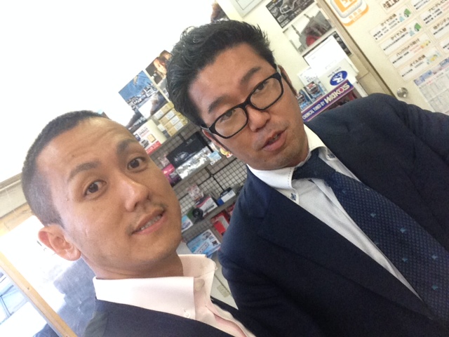 山本ブログ!!ランクル、ハマー!!_b0127002_20212816.jpg