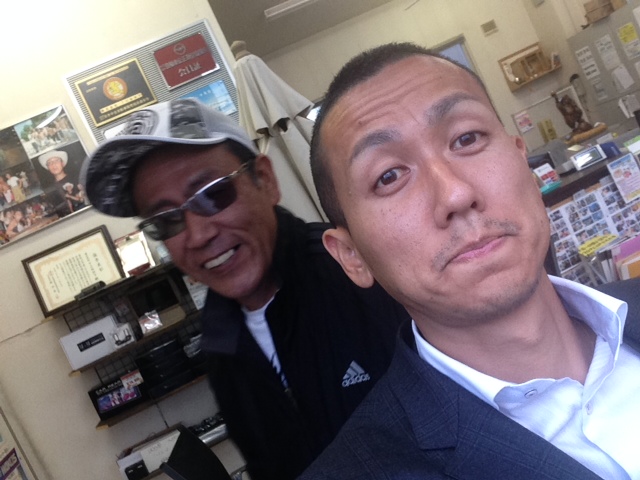 山本ブログ!!ランクル、ハマー!!_b0127002_203136.jpg