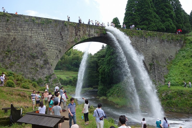 石橋と実用の美 -通潤橋と霊台橋-_d0116009_713717.jpg
