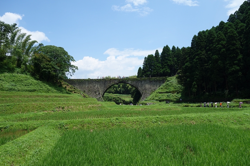 石橋と実用の美 -通潤橋と霊台橋-_d0116009_7143893.jpg