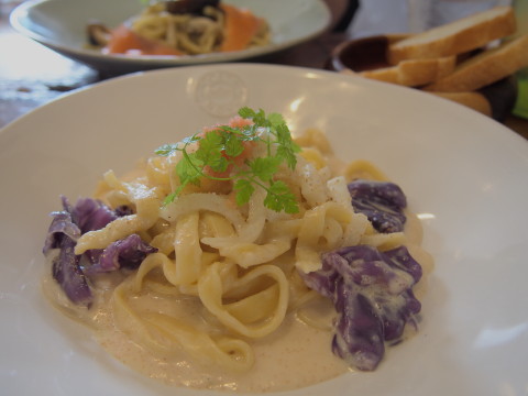 紫キャベツとたらこのクリームパスタ:Comfortable dining Konkitchen(青森市)_b0147224_2362249.jpg