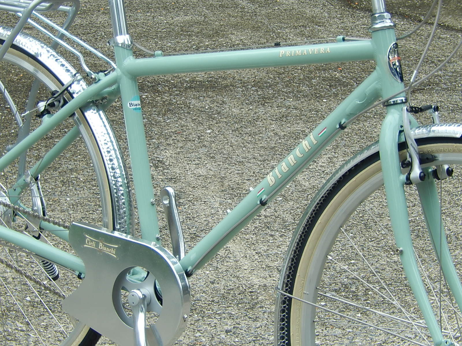 Bianchi PRIMAVERA-M 2015年モデル_e0188759_16191754.jpg