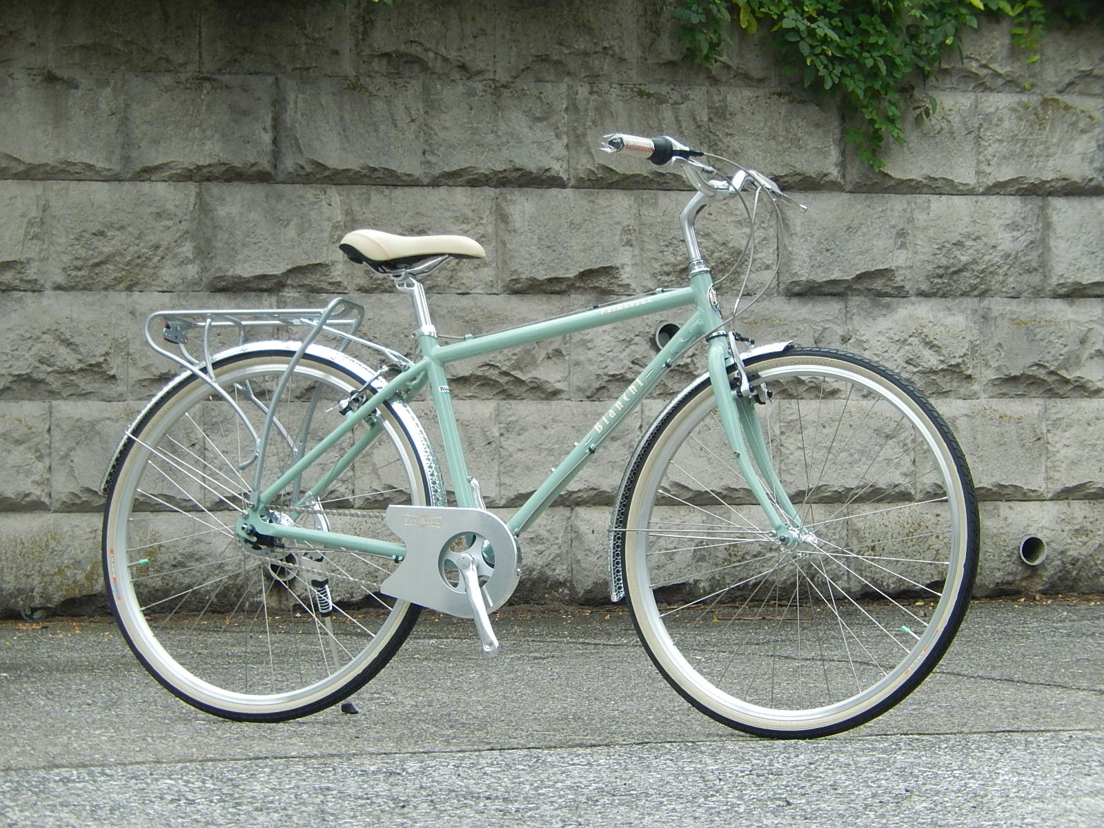 Bianchi PRIMAVERA-M 2015年モデル_e0188759_1619755.jpg