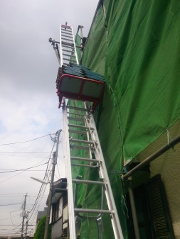 練馬区の大泉学園町で屋根取替え工事_c0223192_18572448.jpg