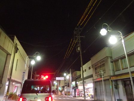 夜の商店街_a0014840_23492958.jpg