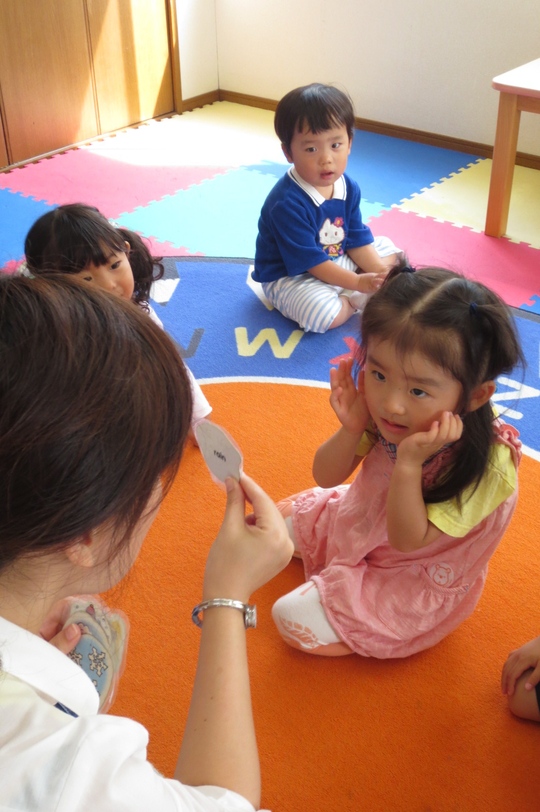 Preschool 10月ニュースレター_b0182777_18471716.jpg