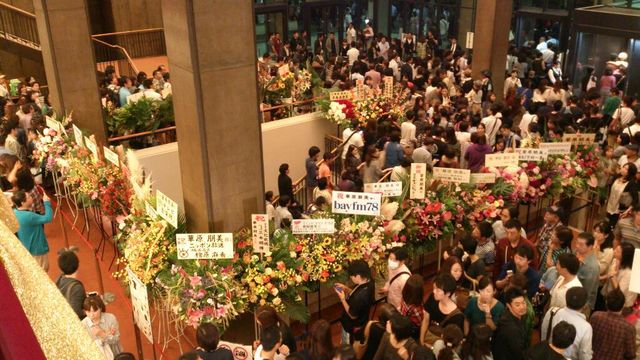 華原朋美コンサート Cheese Standでピザ お弁当と春の空 華原朋美コンサート Cheese Standでピザ お弁当と春の空
