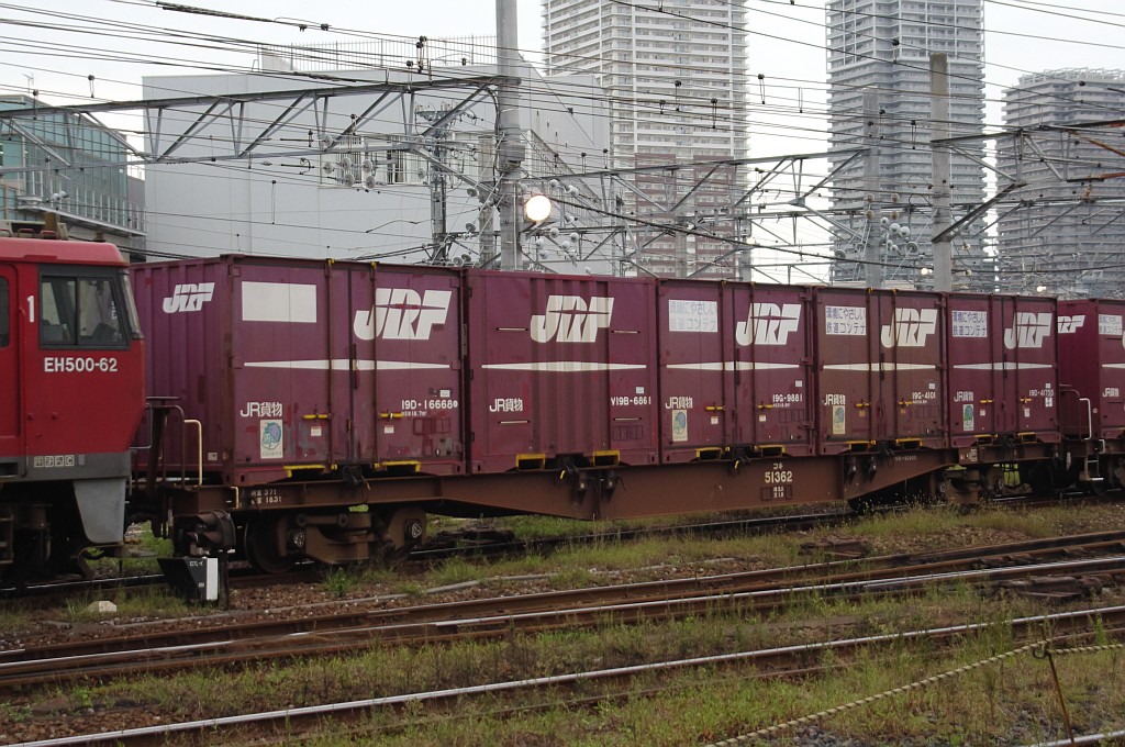 f0203926_22472654.jpg