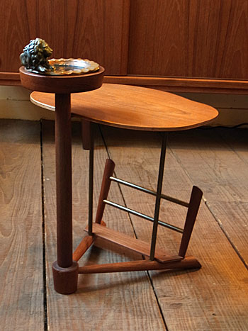 sidetable with magazinerack_c0139773_15363581.jpg