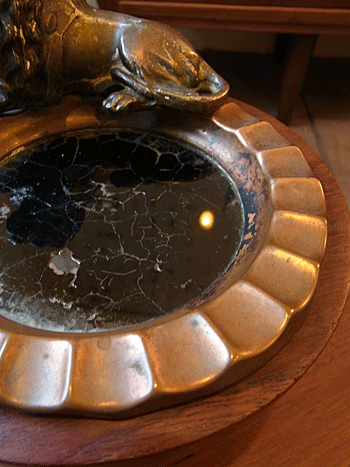 sidetable with magazinerack_c0139773_16273913.gif