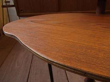 sidetable with magazinerack_c0139773_16275287.jpg