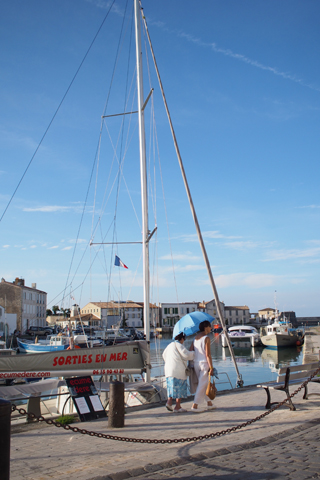  フランスの大西洋に浮かぶ小さな島「Ile de Ré」Saint Martin de Ré①_d0063314_1431262.jpg