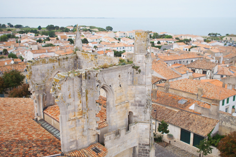  フランスの大西洋に浮かぶ小さな島「Ile de Ré」Saint Martin de Ré①_d0063314_1445732.jpg