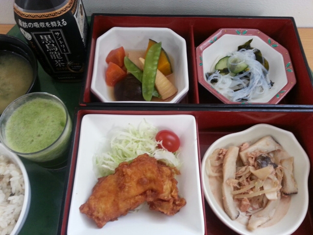 今日の昼食@会社Vol.605_b0042308_12362432.jpg
