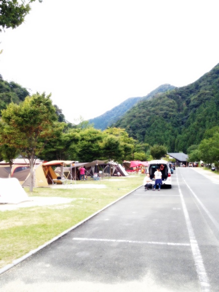 ◆ガルヴィ キャンプで会いましょう＠青川峡キャンピングパーク モバイルレポート 本編_b0008655_15174154.jpg