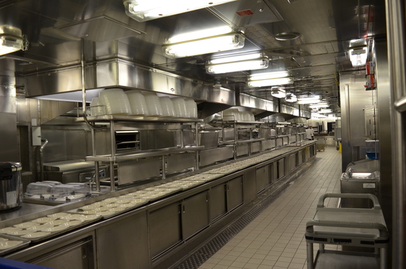 作るお料理は3000人分！必見ギャレーツアー：ダイヤモンドプリンセス乗船記33_f0054556_1462371.jpg