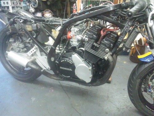 ホイール交換・・・GSX400F改 その５_a0163159_23344483.jpg