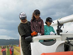 稲刈り体験(目黒角田絆交流田)_d0247484_9484638.jpg