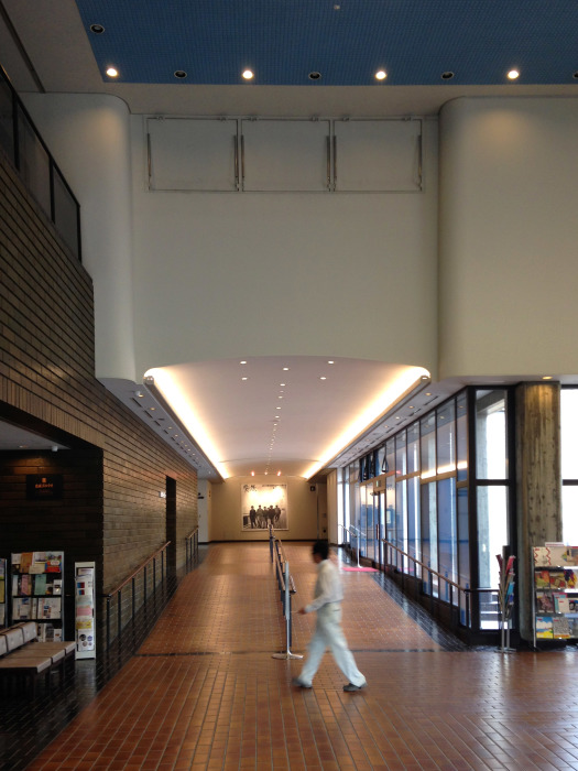 新潟市美術館 新潟出身の建築家、前川國男さん_b0349892_11241009.jpg