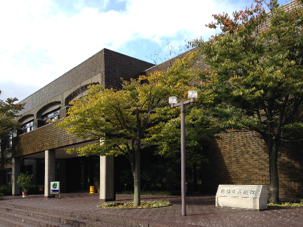 新潟市美術館 新潟出身の建築家、前川國男さん_b0349892_11272744.jpg