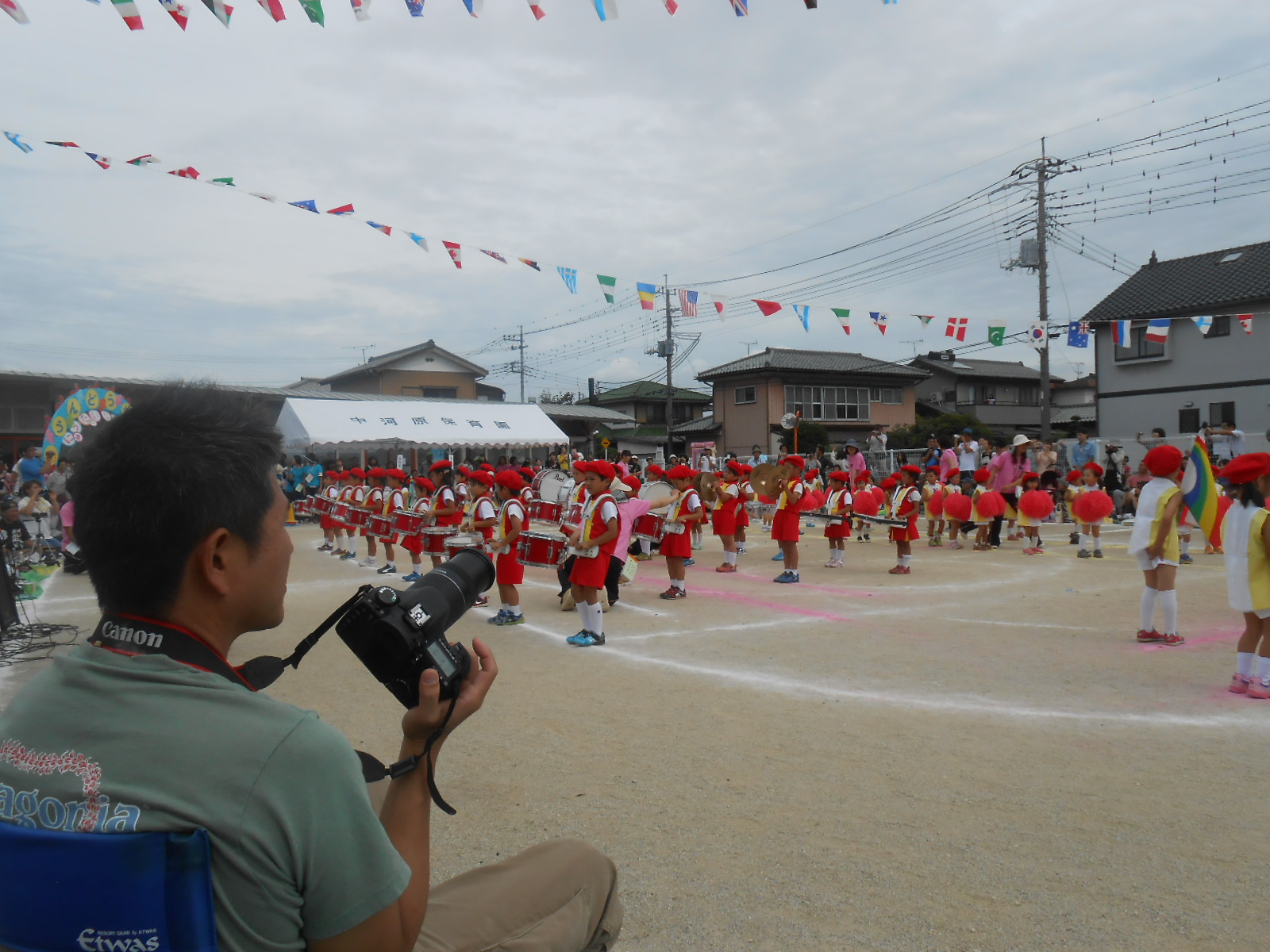 孫の保育園仕上げの運動会_c0066693_862578.jpg
