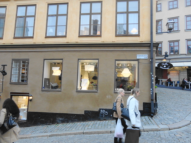 ギャラリー・YAMANASHI　＠　Gamla Stan、　Stockholm_f0182951_17515717.jpg