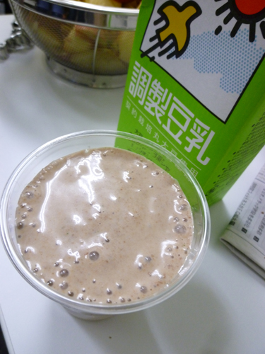 チョコレートバナナスムージー_c0152767_2131347.jpg