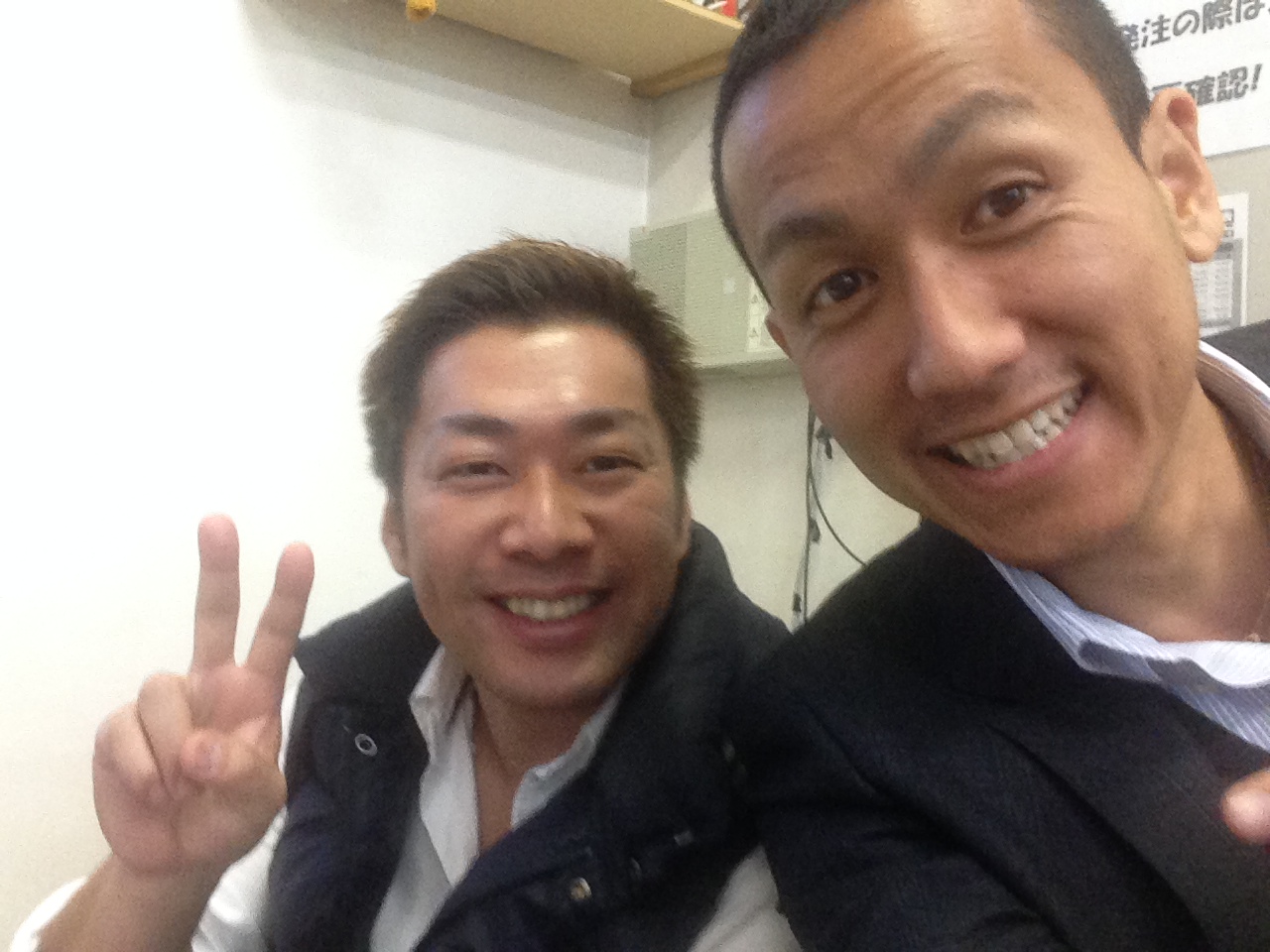 10/10(金)店長のニコニコブログ~ランクル アルファード ハマー_b0127002_22323564.jpg