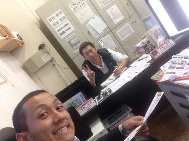 10/10(金)店長のニコニコブログ~ランクル アルファード ハマー_b0127002_22325754.jpg
