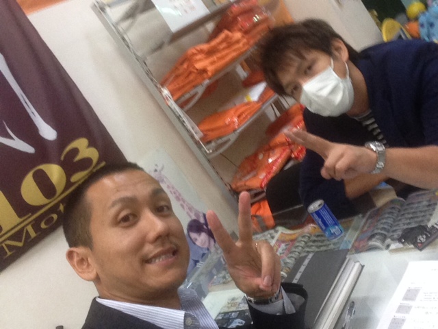 10/10(金)店長のニコニコブログ~ランクル アルファード ハマー_b0127002_22405129.jpg